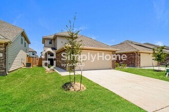 10316 Green Branch in San Antonio, TX - Foto de edificio - Building Photo