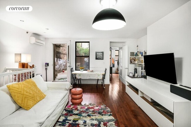 2032 5th Ave in New York, NY - Building Photo - Building Photo