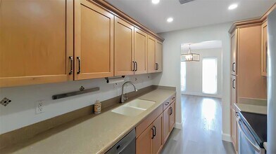 4716 Tournament Blvd in Sarasota, FL - Building Photo - Building Photo