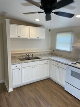 243 Cobb St, Unit A in Norwood, GA - Building Photo - Building Photo