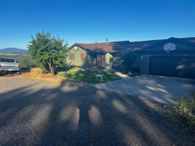 12505 S Center Ln in Spokane, WA - Foto de edificio - Building Photo