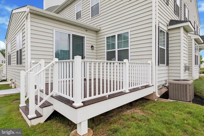 209 Hillstone Cir in Souderton, PA - Building Photo - Building Photo