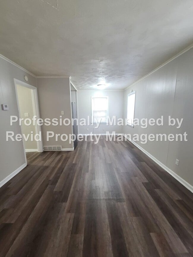 744 Lester St in Memphis, TN - Building Photo - Building Photo