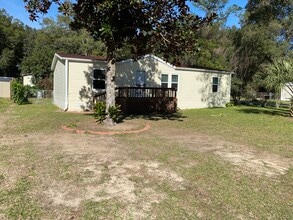 1375 NW 85th St in Ocala, FL - Building Photo - Building Photo