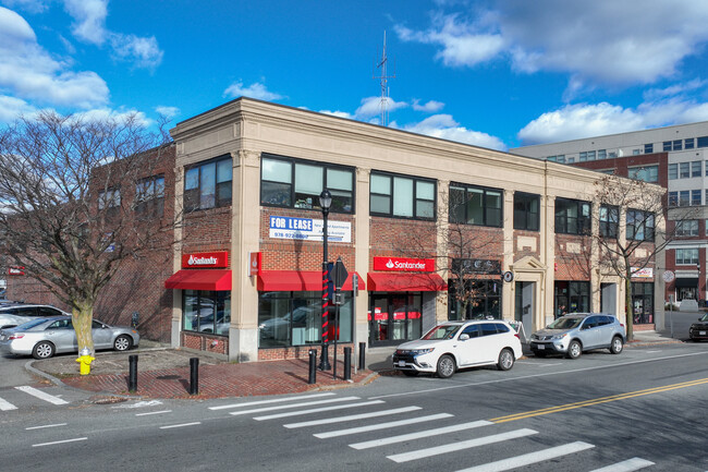 14 New Derby in Salem, MA - Foto de edificio - Building Photo