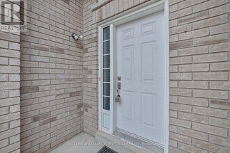 33 Cedarvalley Blvd in Brampton, ON - Building Photo - Building Photo