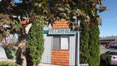 Village Glen Apartments in Eatonville, WA - Building Photo - Building Photo