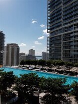 475 Brickell Ave, Unit 1610 in Miami, FL - Building Photo