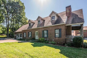 Ogden Place Apartments in Bowling Green, KY - Building Photo - Building Photo