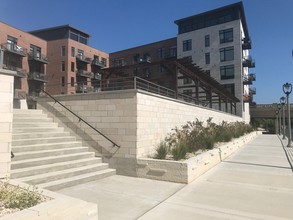 Walker's Landing Apartments in Milwaukee, WI - Foto de edificio - Building Photo