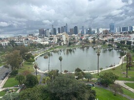 2404 Wilshire Blvd in Los Angeles, CA - Building Photo