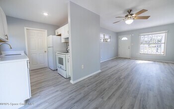 3910 Baker Ave in Titusville, FL - Building Photo - Building Photo