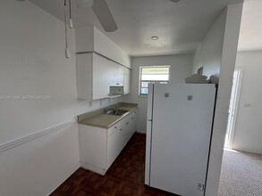 6451 W Flagler St in Miami, FL - Building Photo - Building Photo