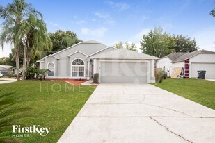 126 Timberpark Dr in Davenport, FL - Building Photo