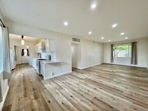 4635 N 11th Pl in Phoenix, AZ - Building Photo - Building Photo