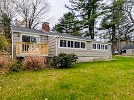 2529 Main St in Coventry, CT - Building Photo