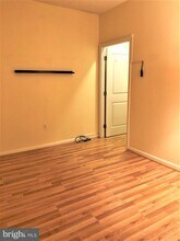 715 6th St NW-Unit -303 in Washington, DC - Foto de edificio - Building Photo