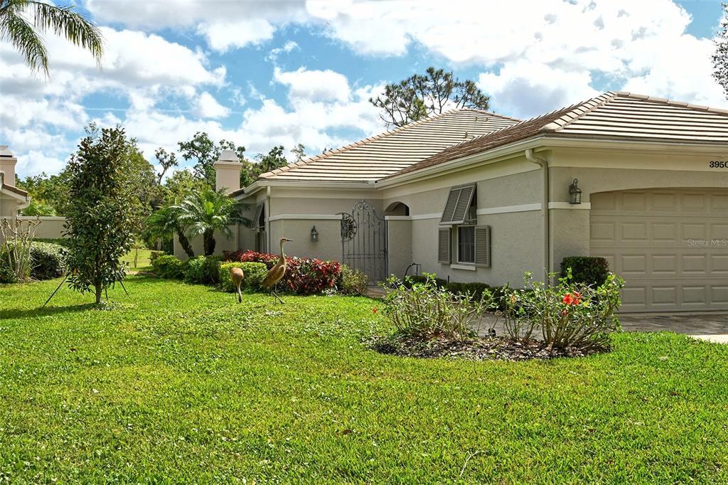 3950 Oakley Greene in Sarasota, FL - Building Photo