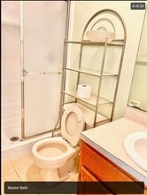 1 Tulip Ct in Edison, NJ - Building Photo - Building Photo