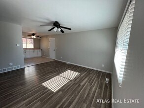 2720 El Capitan Dr in Colorado Springs, CO - Foto de edificio - Building Photo