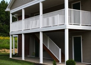 Austin Park Apartments in Fairdale, KY - Foto de edificio - Building Photo