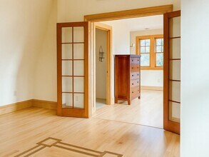 14 Chestnut St in Newport, RI - Building Photo - Building Photo