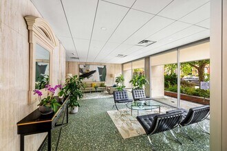 330 Beacon St in Boston, MA - Building Photo - Building Photo