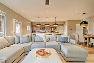 11500 E Cochise Dr, Unit ID1383706P in Scottsdale, AZ - Building Photo - Building Photo