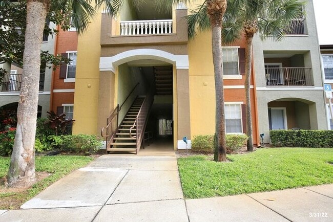 814 Crest Pines Dr in Orlando, FL - Building Photo - Building Photo