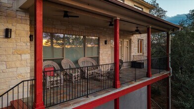 1017 Coventry Rd in Spicewood, TX - Building Photo - Building Photo