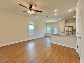 10306 Lynwood Branch in San Antonio, TX - Building Photo - Building Photo