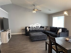 4941 Field Crest Ln in Eau Claire, WI - Building Photo - Building Photo