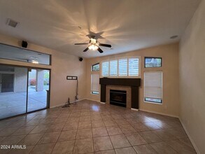 11467 E Sweetwater Ave in Scottsdale, AZ - Building Photo - Building Photo