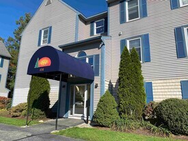 131 Eastern Ave in Manchester, NH - Building Photo