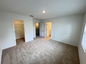 5890 Biscotti St in Nokomis, FL - Building Photo - Building Photo