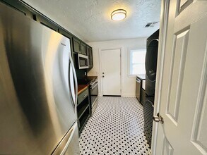 3725 N Lee Ave in Oklahoma City, OK - Building Photo - Building Photo