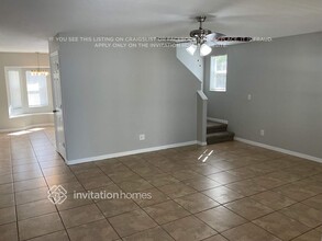 10716 Lakeside Vista Dr in Riverview, FL - Building Photo - Building Photo