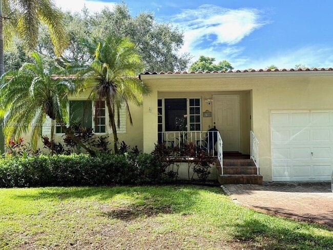 property at 5760 SW 35th St