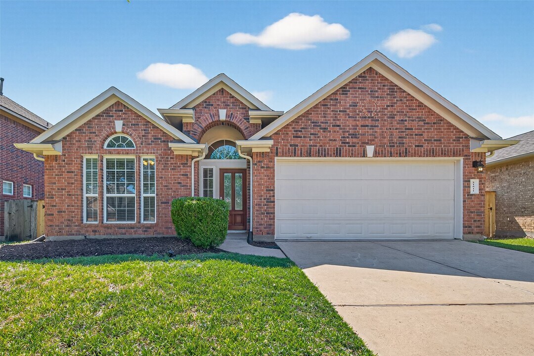 21511 Venture Park Dr in Richmond, TX - Building Photo