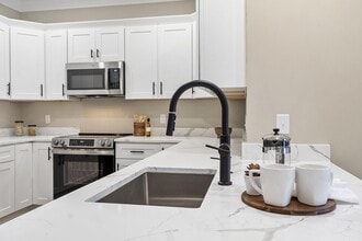 2283 Barnsbury Rd in East Lansing, MI - Building Photo - Building Photo