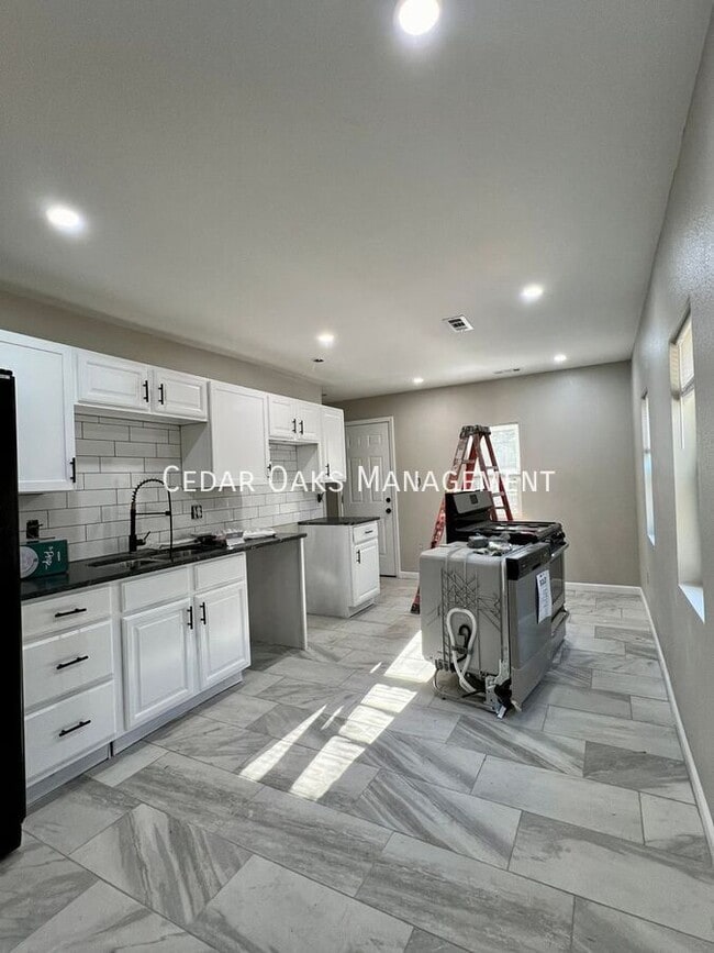 4098 N Salem Rd in Fayetteville, AR - Building Photo - Building Photo