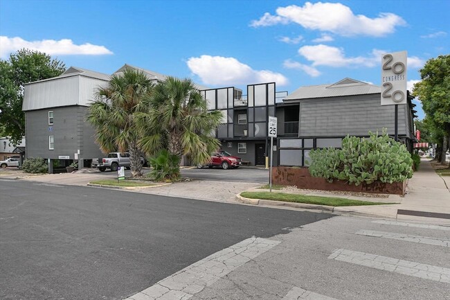 2020 S Congress Ave, Unit 1215 in Austin, TX - Building Photo - Building Photo