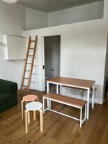 1341 1/2 Lilac Ter, Unit Lilac in Los Angeles, CA - Building Photo