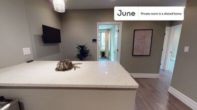 Room in Shared 3 bed/2 bath home, Unit B in New York, NY - Building Photo - Building Photo