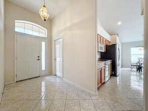 2250 Chinaberry Cir SE in Palm Bay, FL - Building Photo - Building Photo