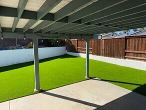 10245 Centinella Dr in La Mesa, CA - Building Photo - Building Photo