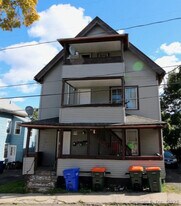 53 Prospect St in Meriden, CT - Building Photo