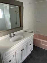 141 Watkins Ave, Unit 1 in Wilmerding, PA - Building Photo - Building Photo