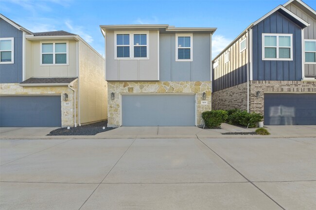 property at 3109 Cloud Forest Ln