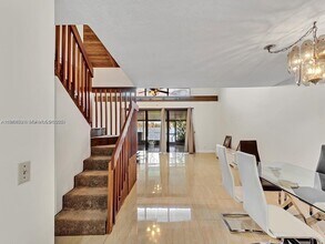 2701 SW 58th Manor in Fort Lauderdale, FL - Building Photo - Building Photo